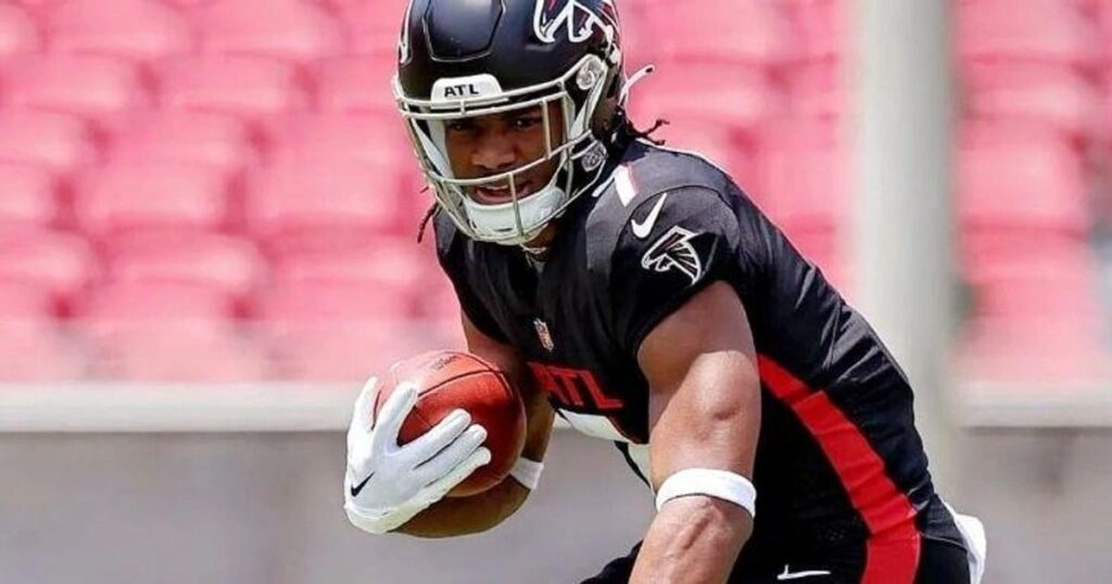 Bijan Robinson Fantasy Names